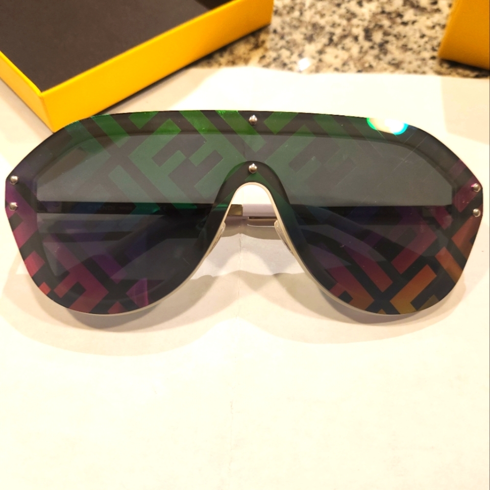 Fendi Prints On Rainbow Iridescent Aviator Glasses